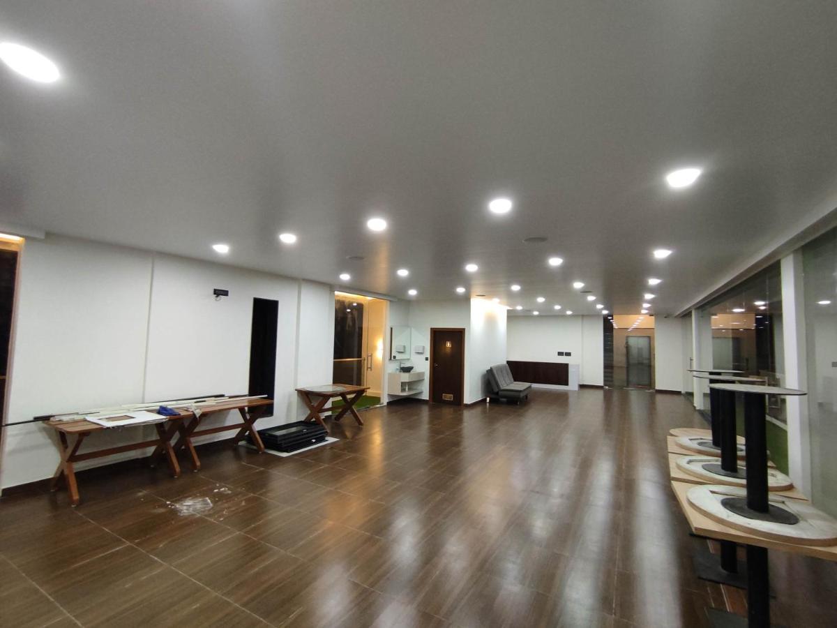 Silver Cloud Nandigunda Exterior photo